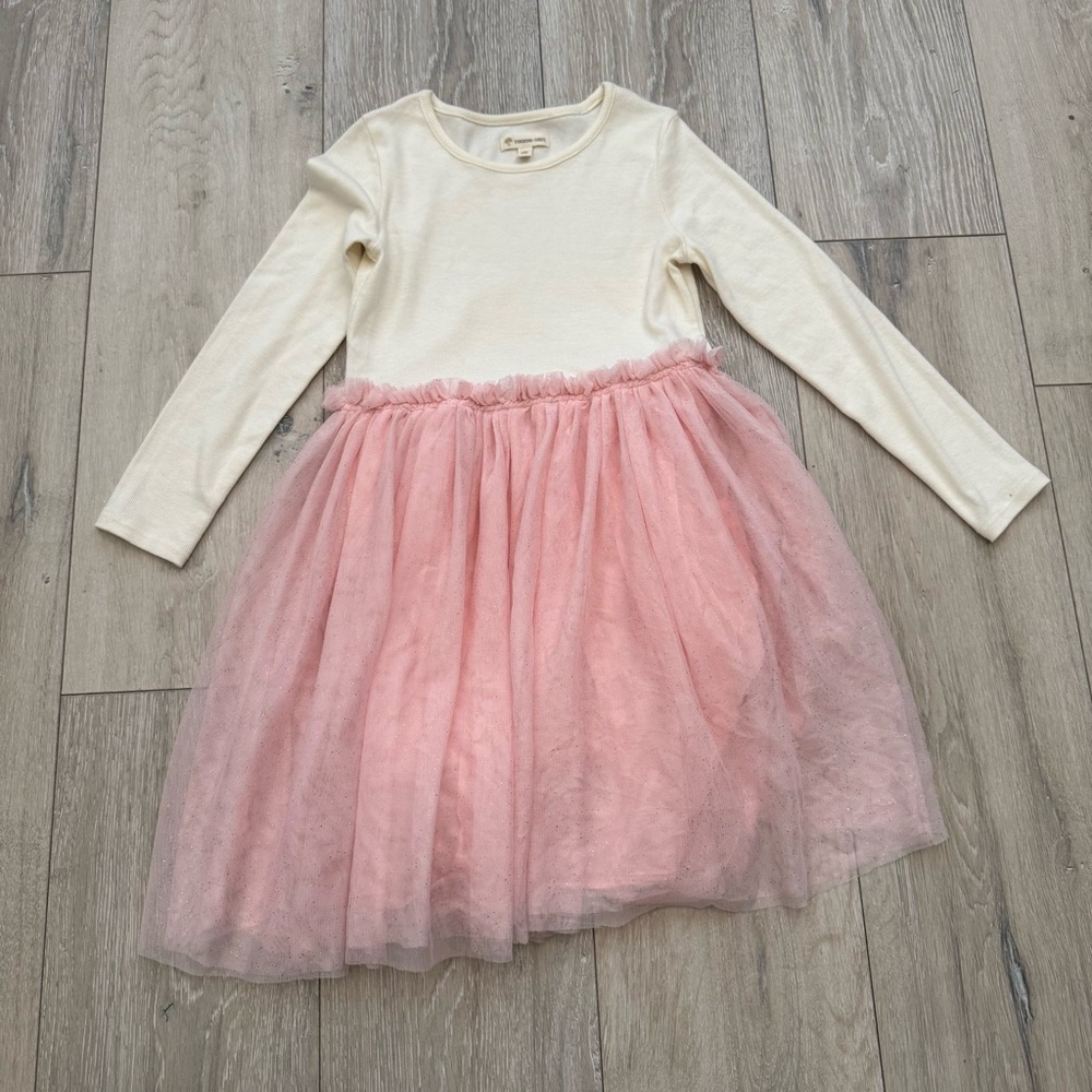 Tucker + Tate Cream Ribbed Dress size 8